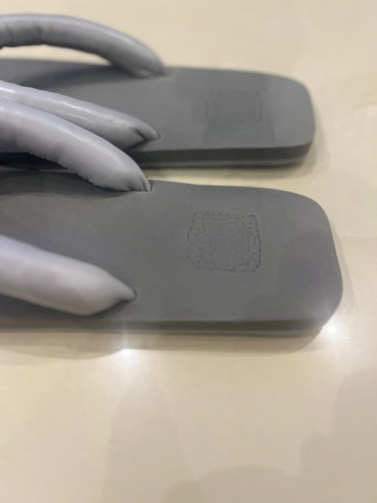 Leather Flip Flop Slip-ons